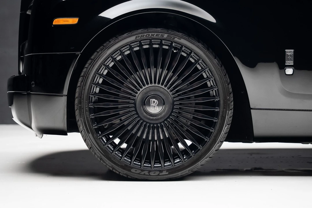 2007 Rolls-Royce Phantom VII - Image 19 of 31