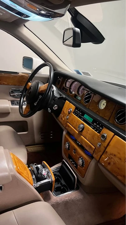 2007 Rolls-Royce Phantom VII - Image 4 of 10