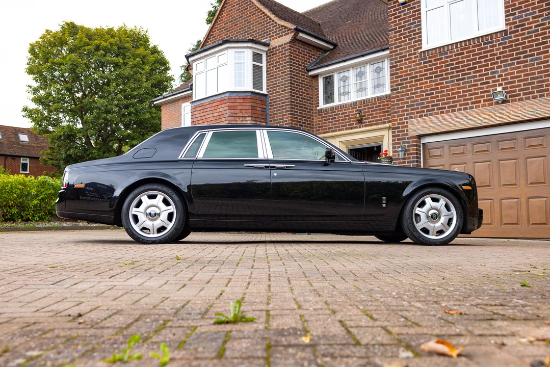 2007 Rolls-Royce Phantom VII - Image 8 of 31