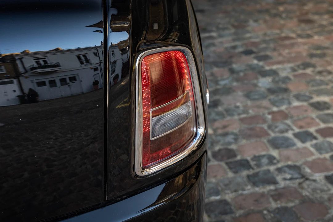 2007 Rolls-Royce Phantom VII - Image 16 of 31
