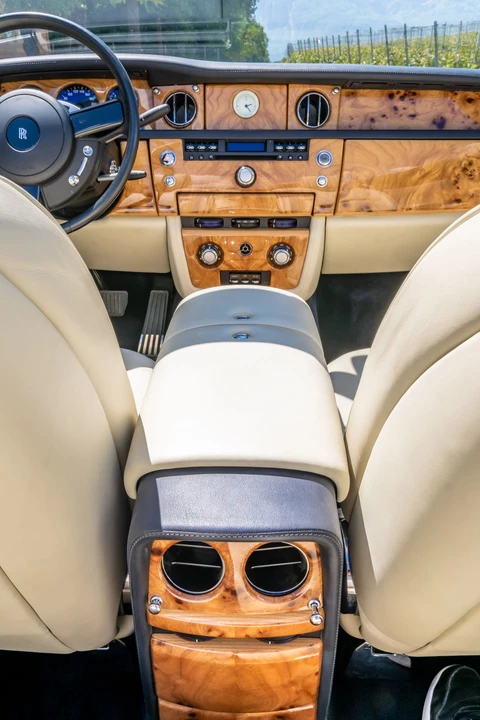 2007 Rolls-Royce Phantom VII - Image 20 of 31