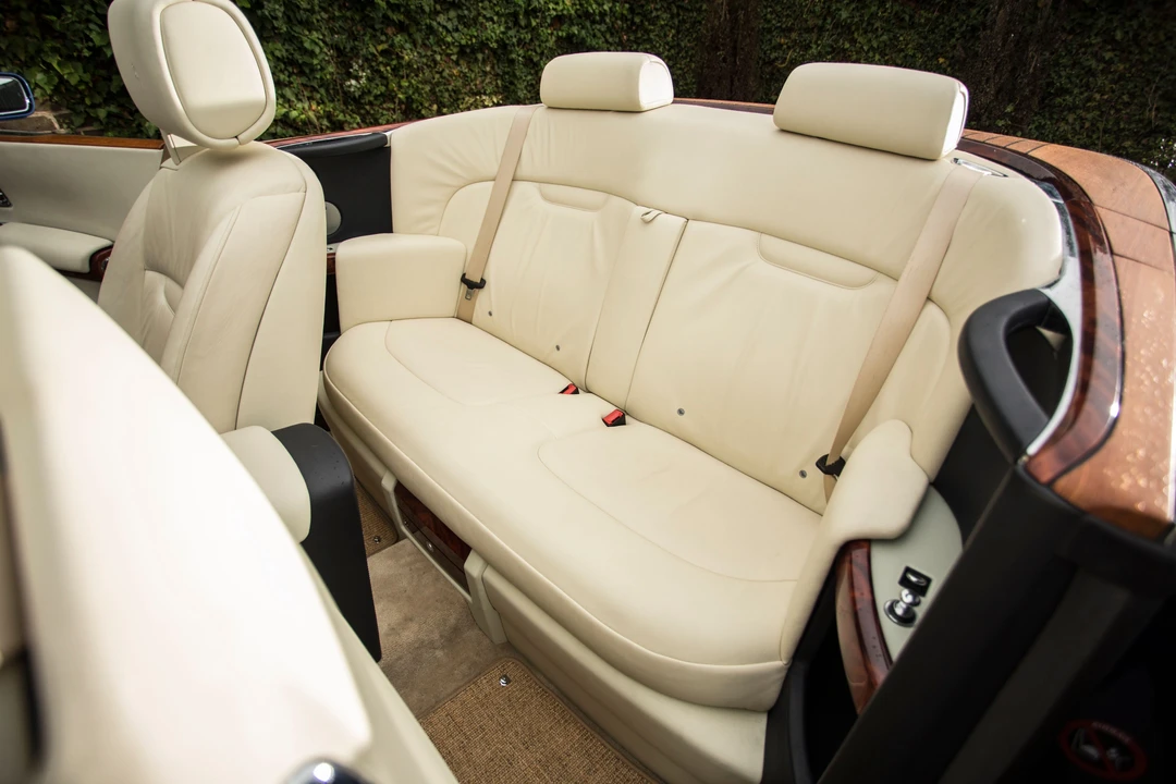2007 Rolls-Royce Phantom VII - Image 14 of 17