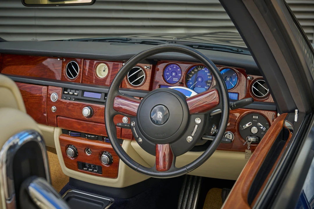 2007 Rolls-Royce Phantom VII - Image 13 of 31