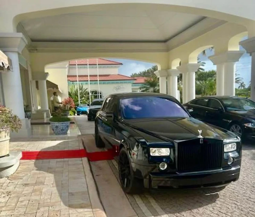 2007 Rolls-Royce Phantom VII - Image 11 of 14