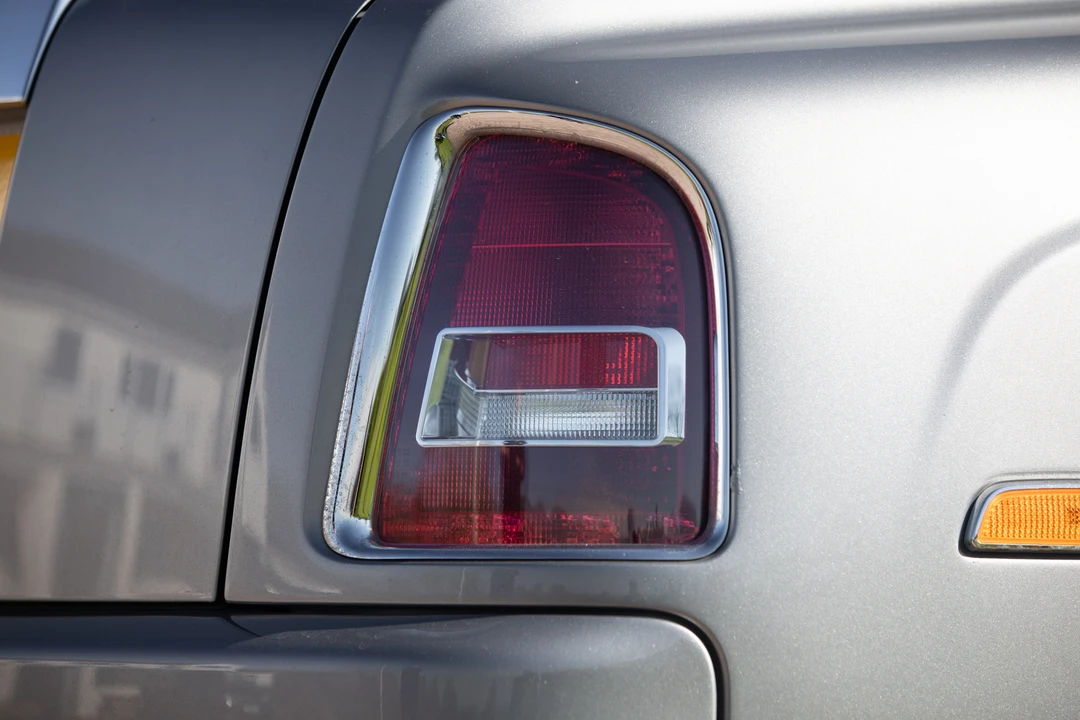 2007 Rolls-Royce Phantom VII - Image 16 of 31