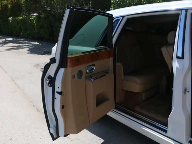 2007 Rolls-Royce Phantom VII - Image 29 of 31
