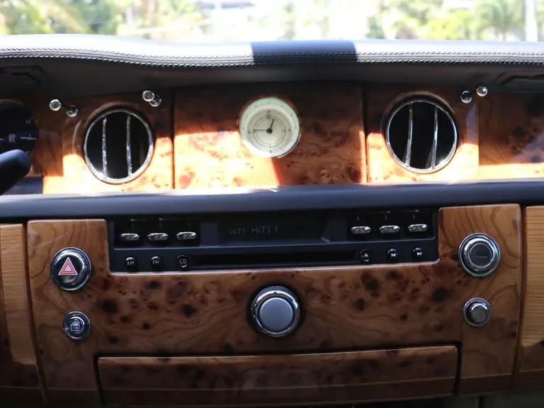 2007 Rolls-Royce Phantom VII - Image 13 of 31