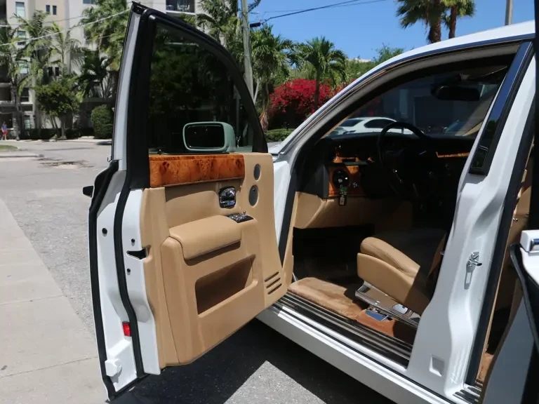 2007 Rolls-Royce Phantom VII - Image 27 of 31