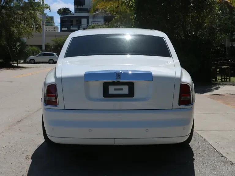 2007 Rolls-Royce Phantom VII - Image 8 of 31