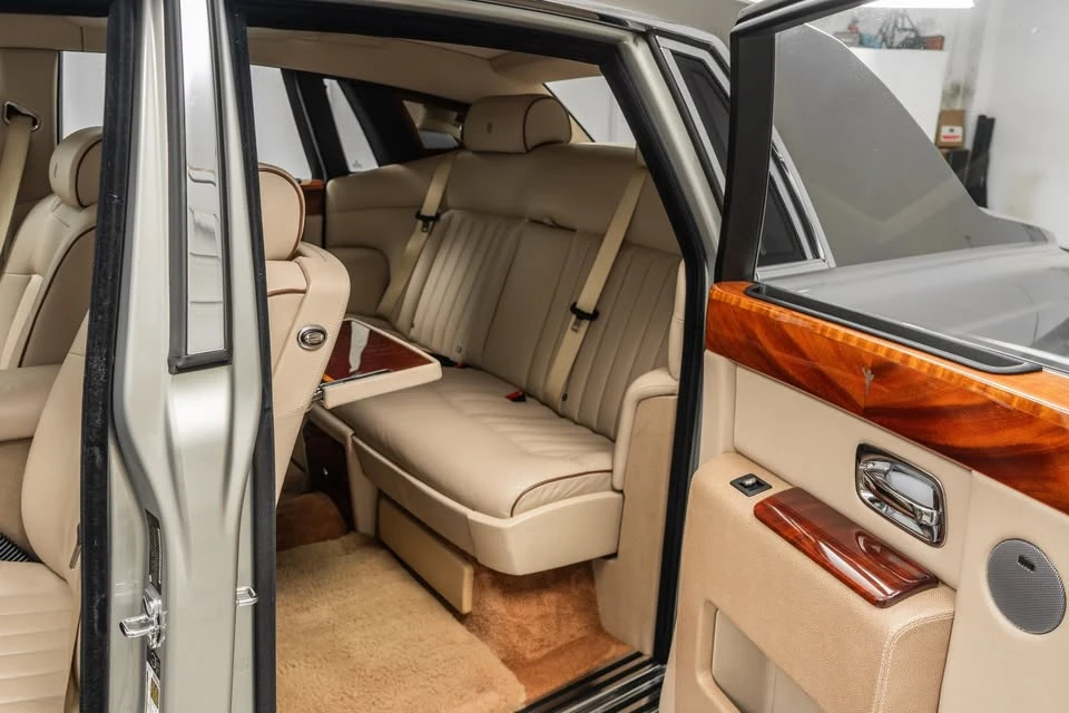 2007 Rolls-Royce Phantom VII - Image 12 of 16