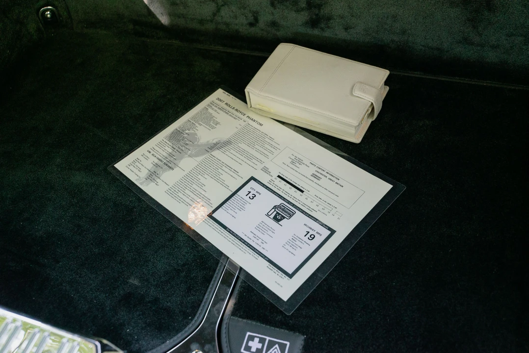 2007 Rolls-Royce Phantom VII - Image 14 of 31
