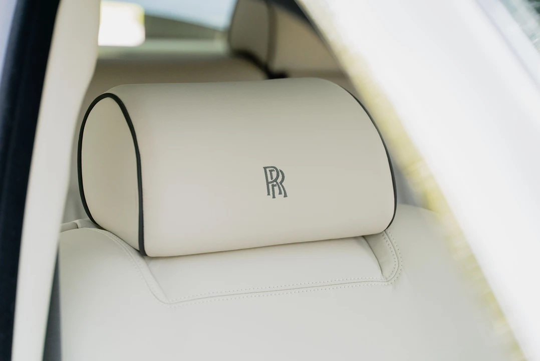 2007 Rolls-Royce Phantom VII - Image 16 of 31