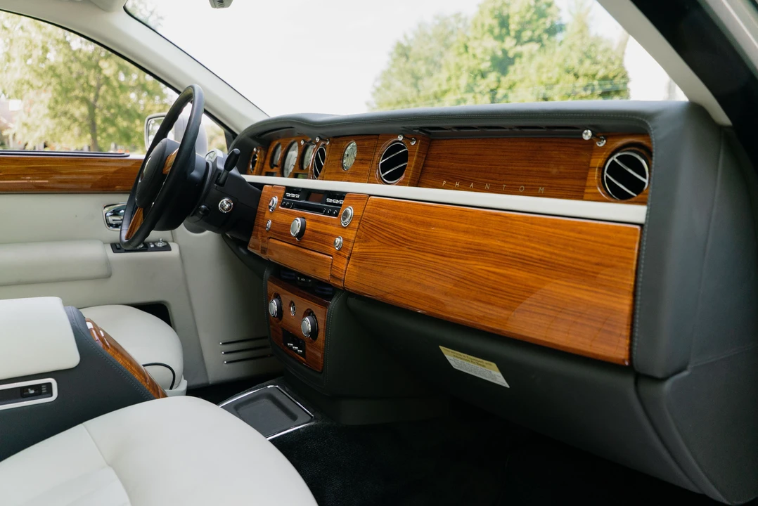 2007 Rolls-Royce Phantom VII - Image 22 of 31