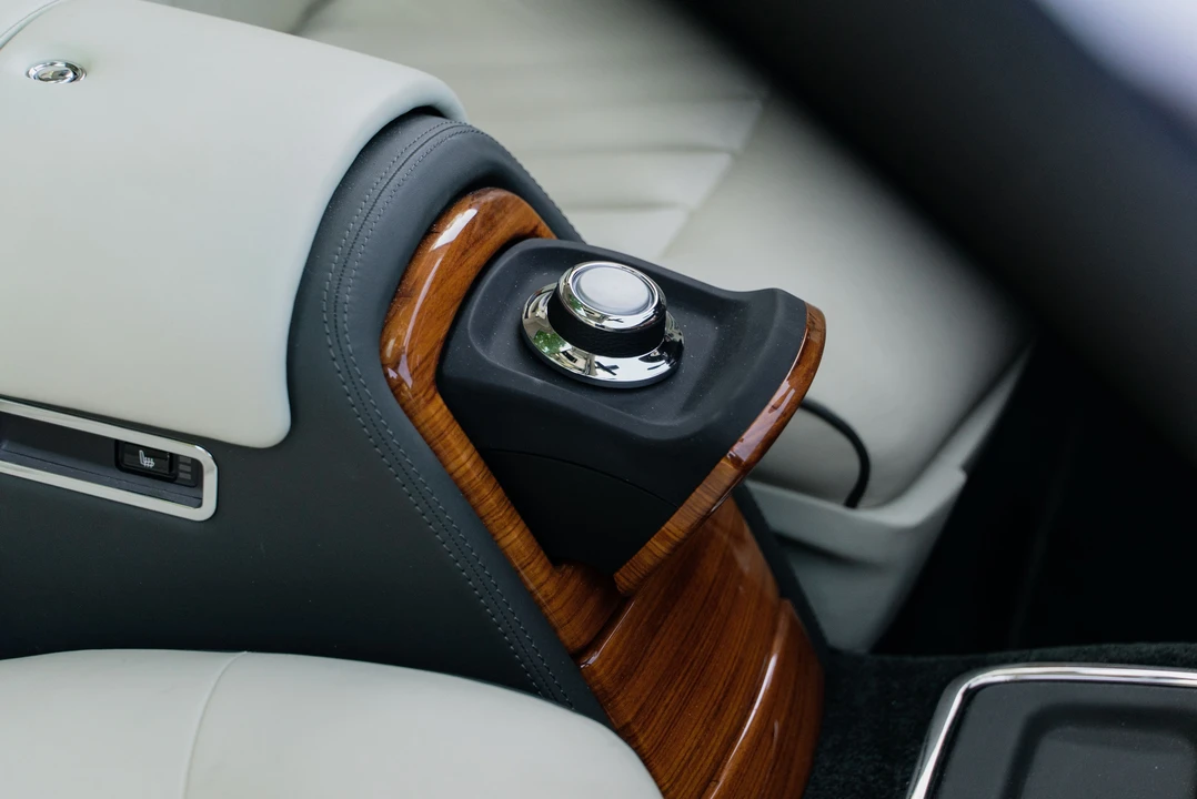 2007 Rolls-Royce Phantom VII - Image 20 of 31