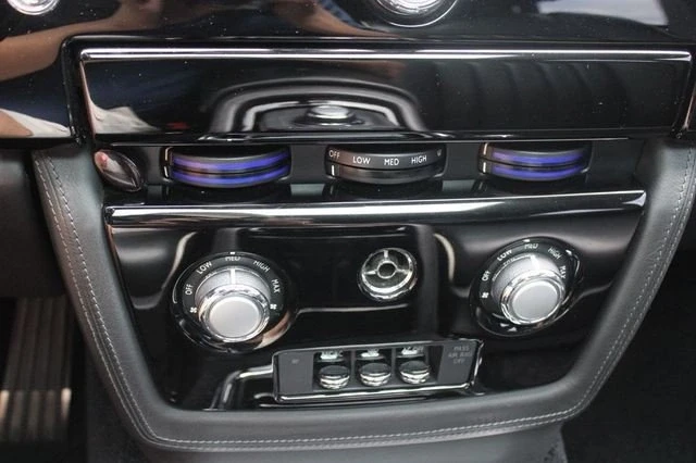 2007 Rolls-Royce Phantom VII - Image 18 of 20
