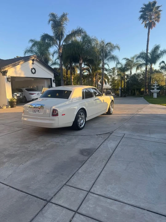2007 Rolls-Royce Phantom VII - Image 3 of 17