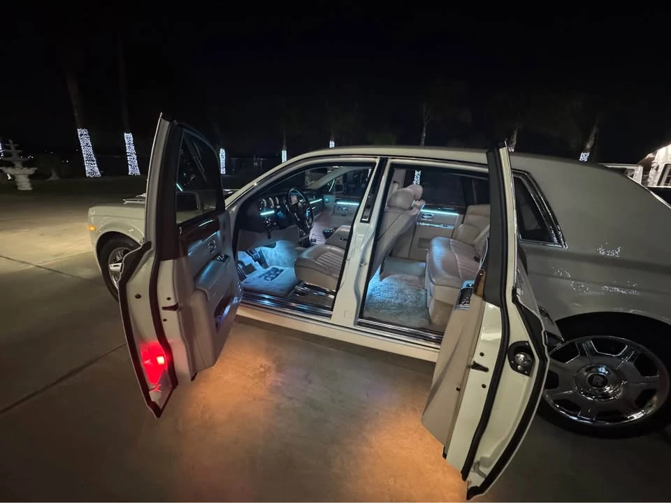 2007 Rolls-Royce Phantom VII - Image 14 of 17