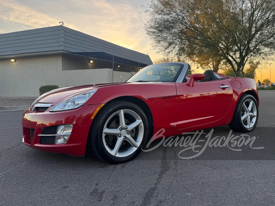 2007 Saturn Sky - Image 7 of 14