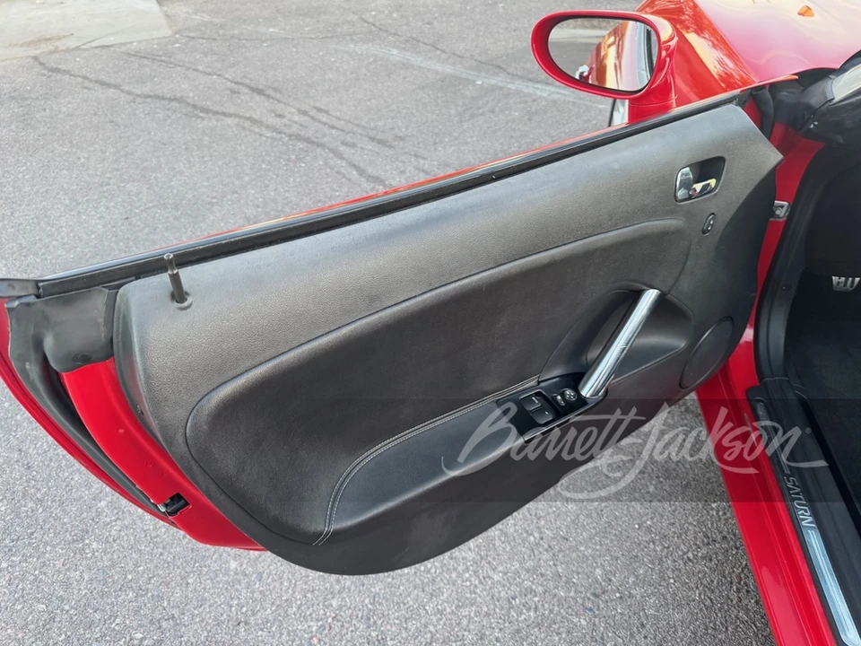 2007 Saturn Sky - Image 8 of 14