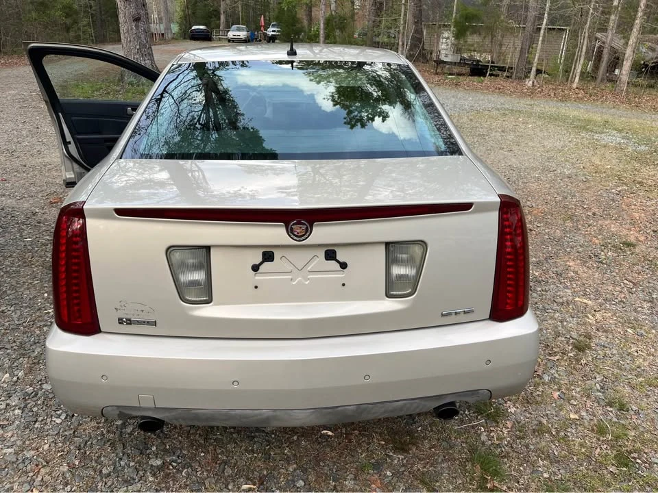 2007 Cadillac STS - Image 4 of 10