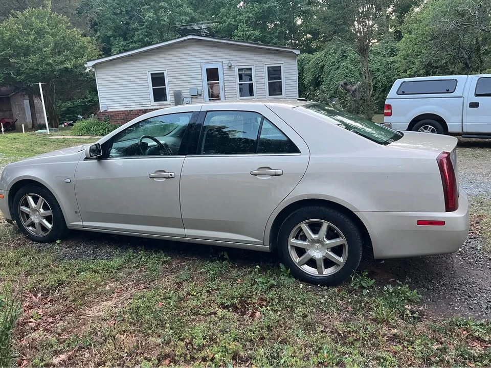 2007 Cadillac STS - Image 3 of 10