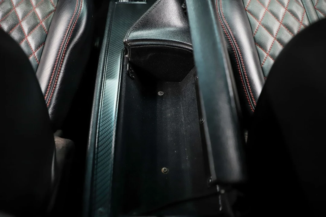 2007 Dodge Challenger - Image 29 of 31