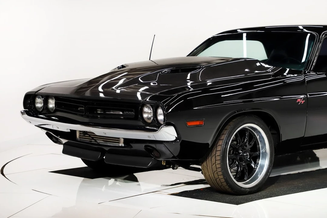 2007 Dodge Challenger - Image 10 of 31