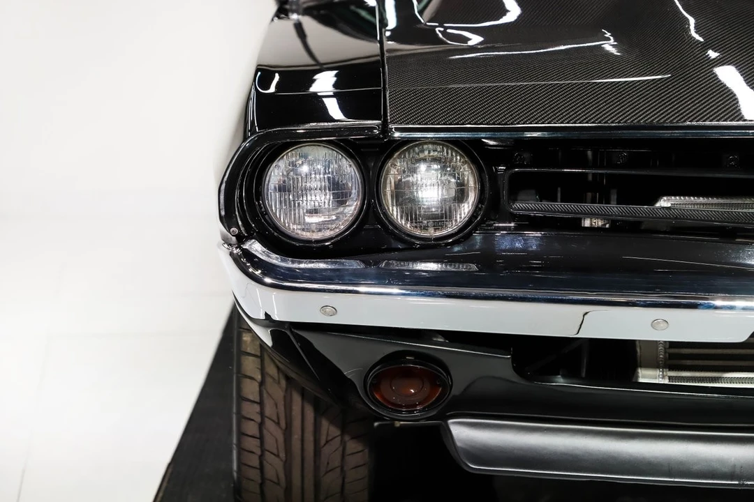 2007 Dodge Challenger - Image 23 of 31