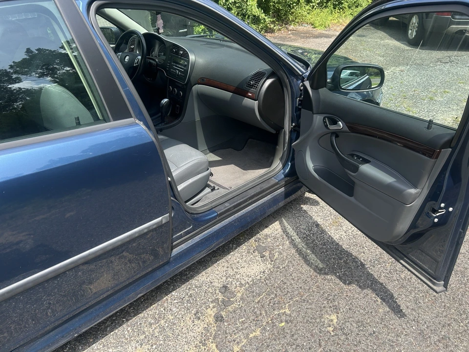 2007 Saab 9-3 2nd Gen - Image 10 of 23