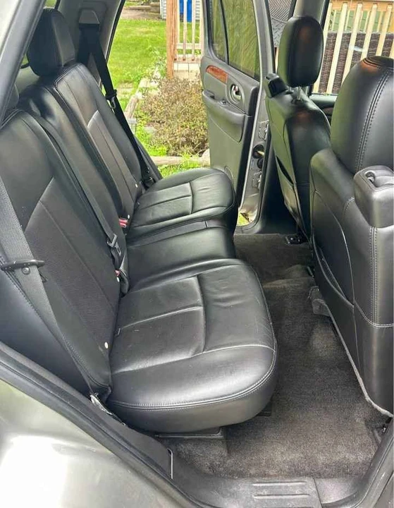 2007 Saab - Image 7 of 11