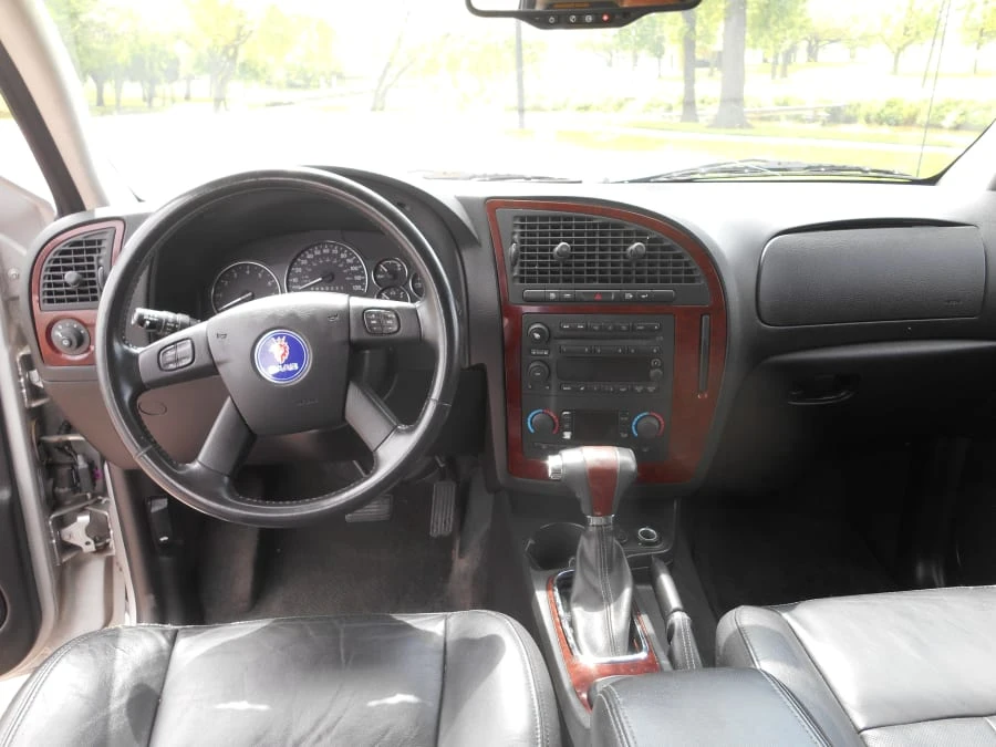 2007 Saab - Image 4 of 12