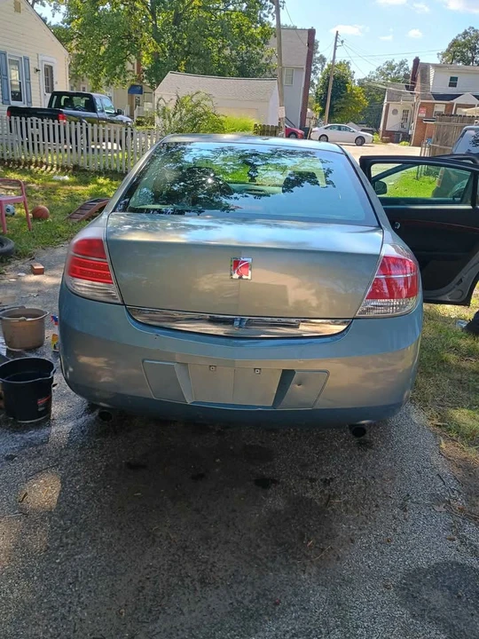 2007 Saturn - Image 4 of 8