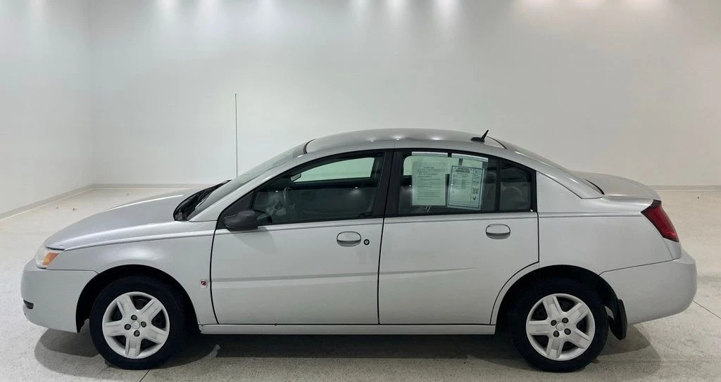 2007 Saturn Ion - Image 2 of 21