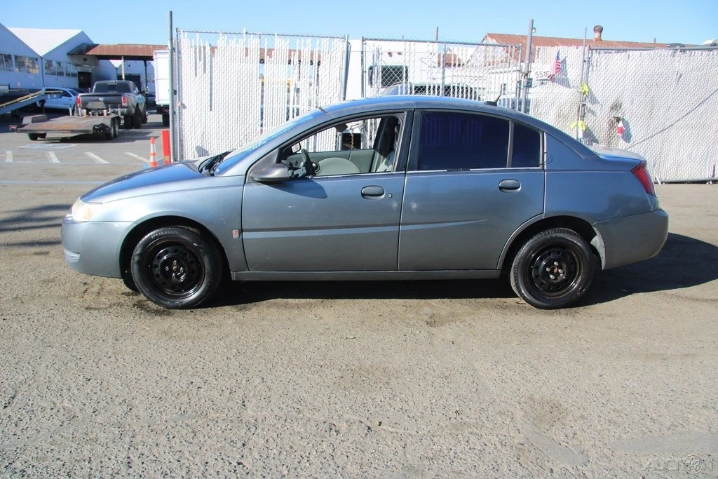 2007 Saturn Ion - Image 9 of 21