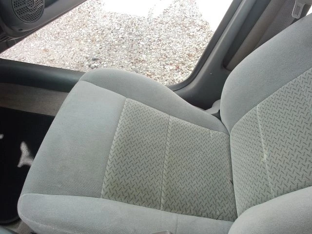 2007 Saturn Ion - Image 19 of 21