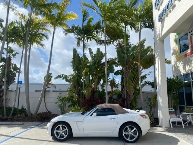 2007 Saturn Sky - Image 5 of 22