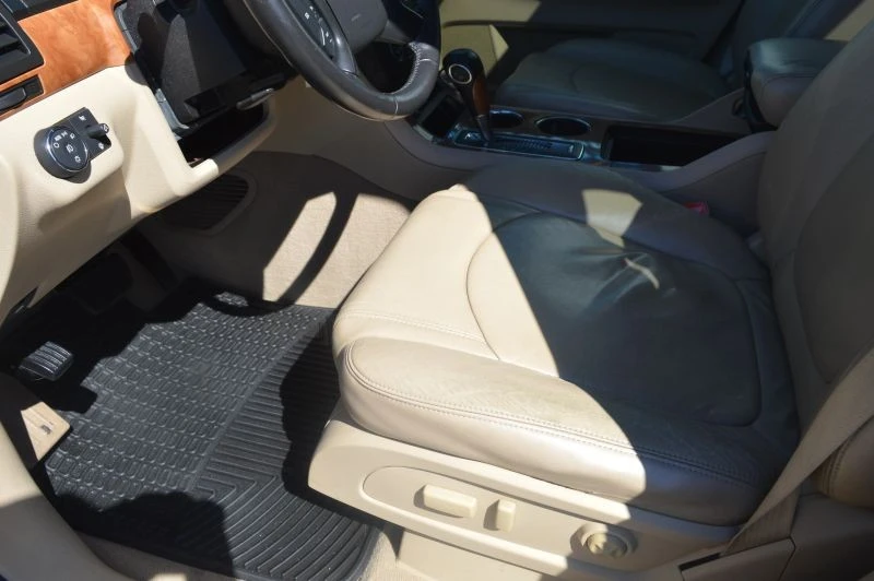 2007 Saturn - Image 11 of 12
