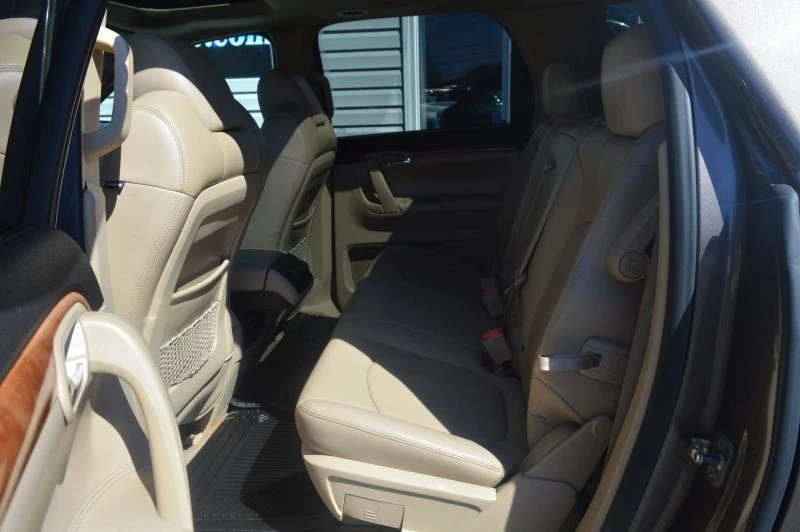 2007 Saturn - Image 12 of 12