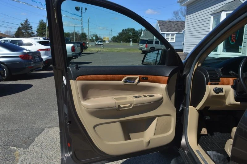 2007 Saturn - Image 6 of 12