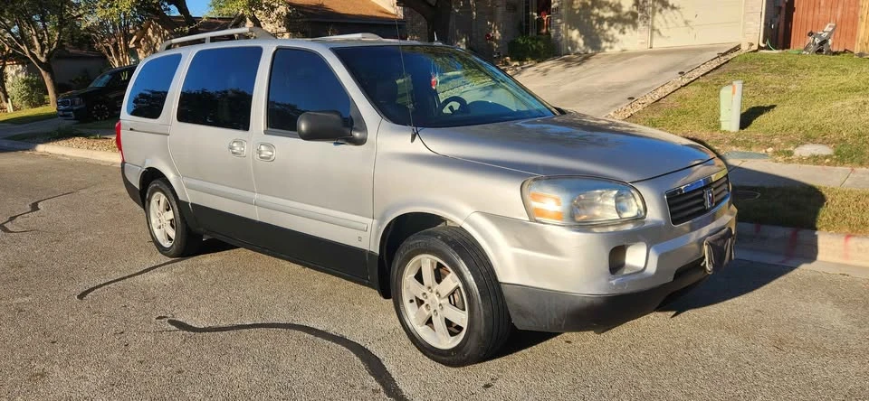 2007 Saturn - Image 2 of 9