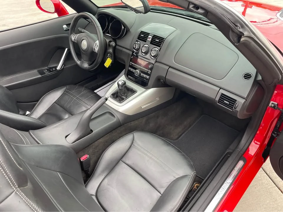 2007 Saturn Sky - Image 9 of 12
