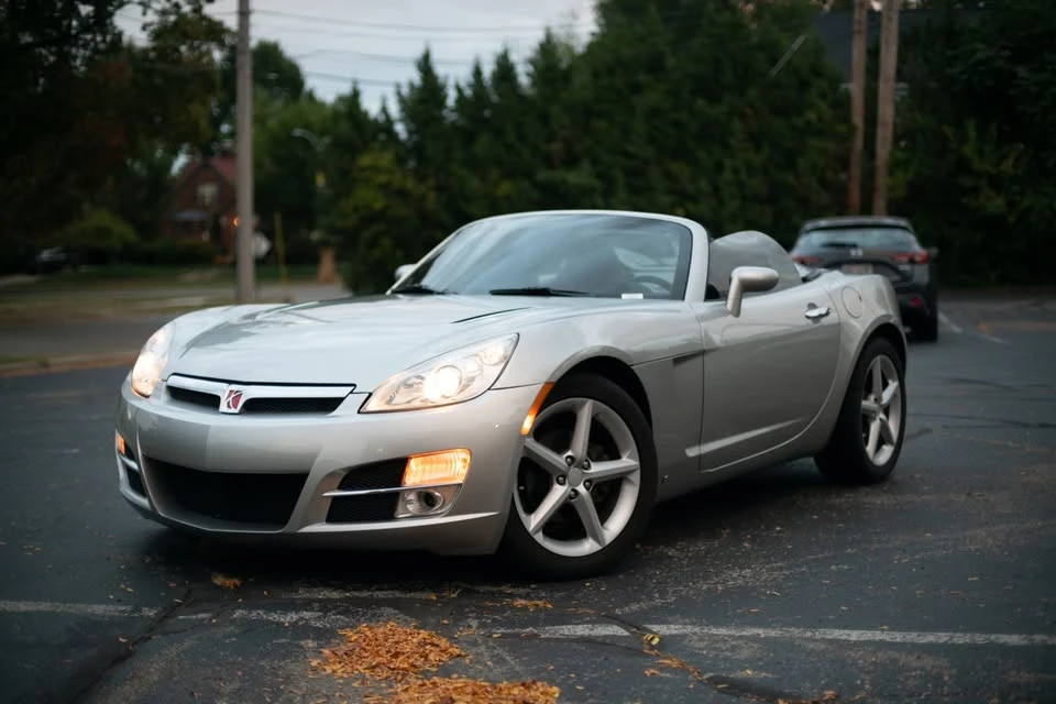 2007 Saturn Sky - Image 10 of 14