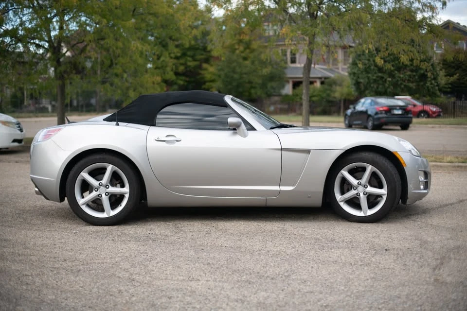 2007 Saturn Sky - Image 3 of 14