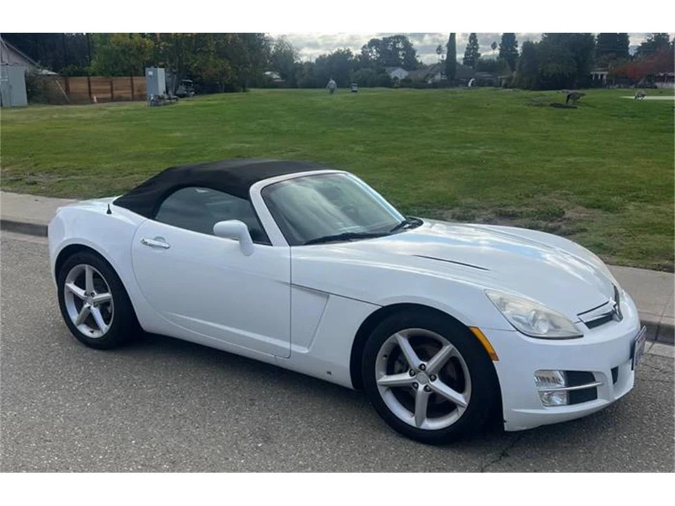 2007 Saturn Sky - Image 3 of 18
