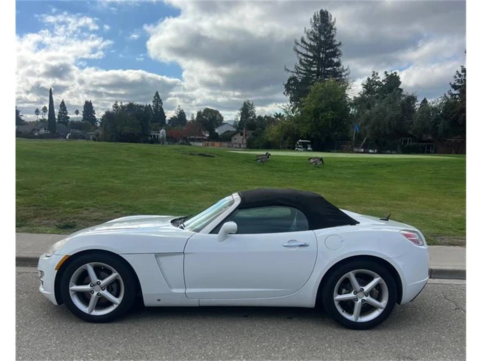 2007 Saturn Sky - Image 7 of 18