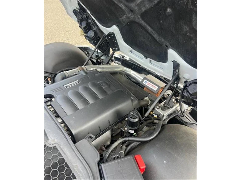 2007 Saturn Sky - Image 10 of 18