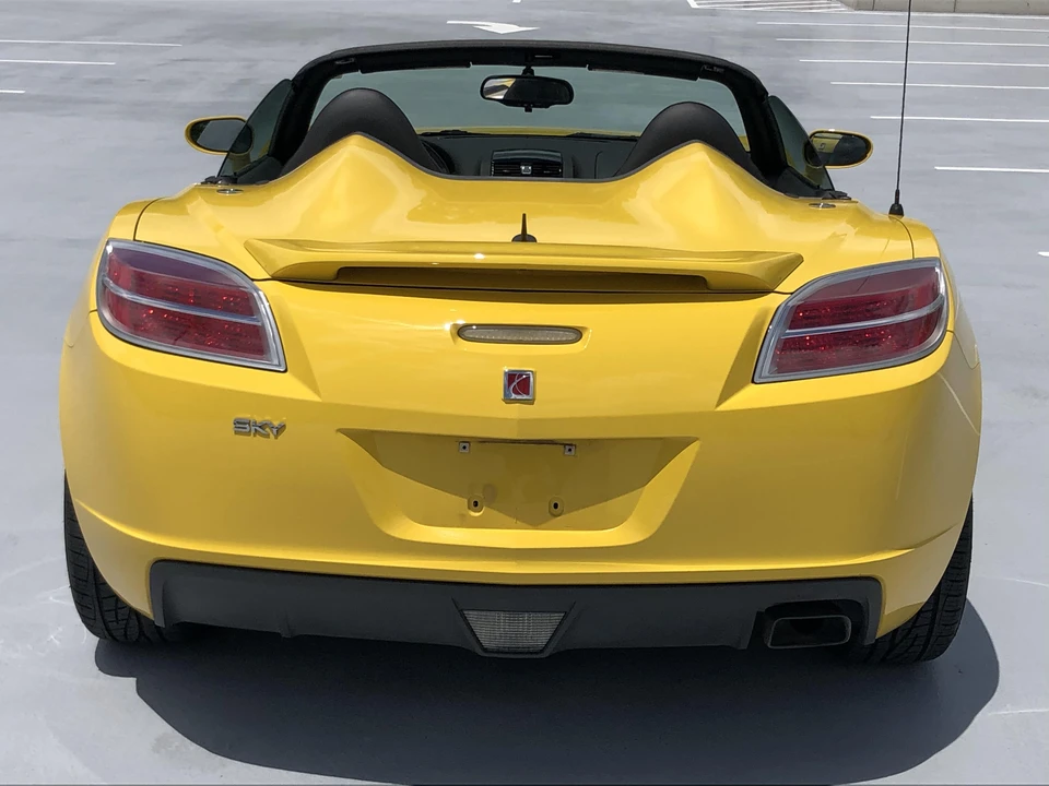 2007 Saturn Sky - Image 12 of 31