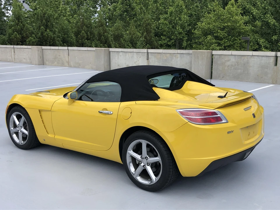 2007 Saturn Sky - Image 22 of 31