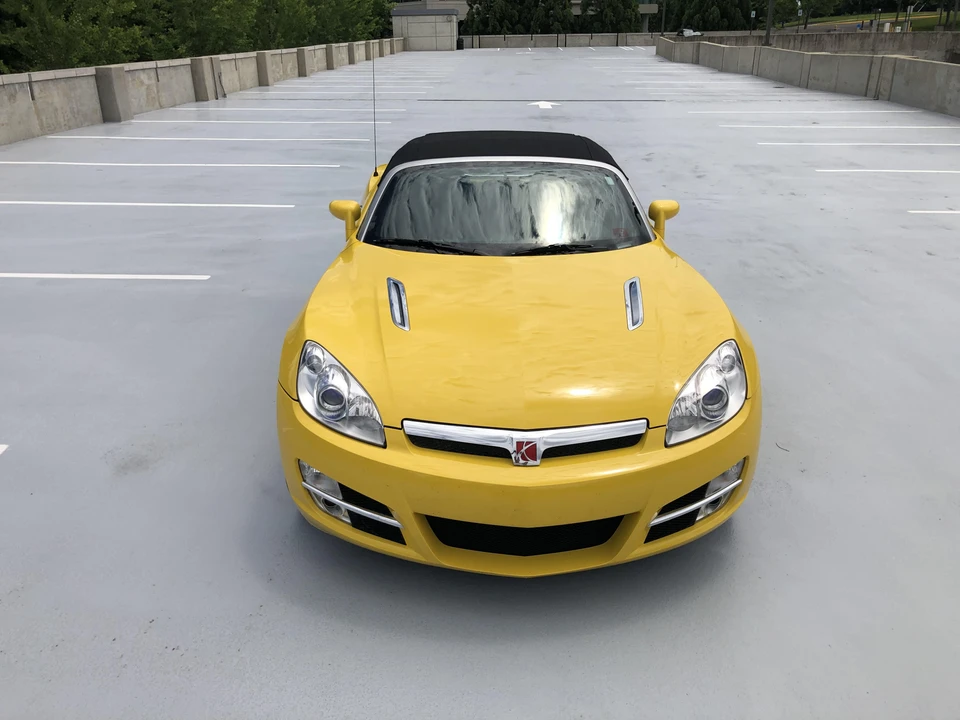 2007 Saturn Sky - Image 19 of 31