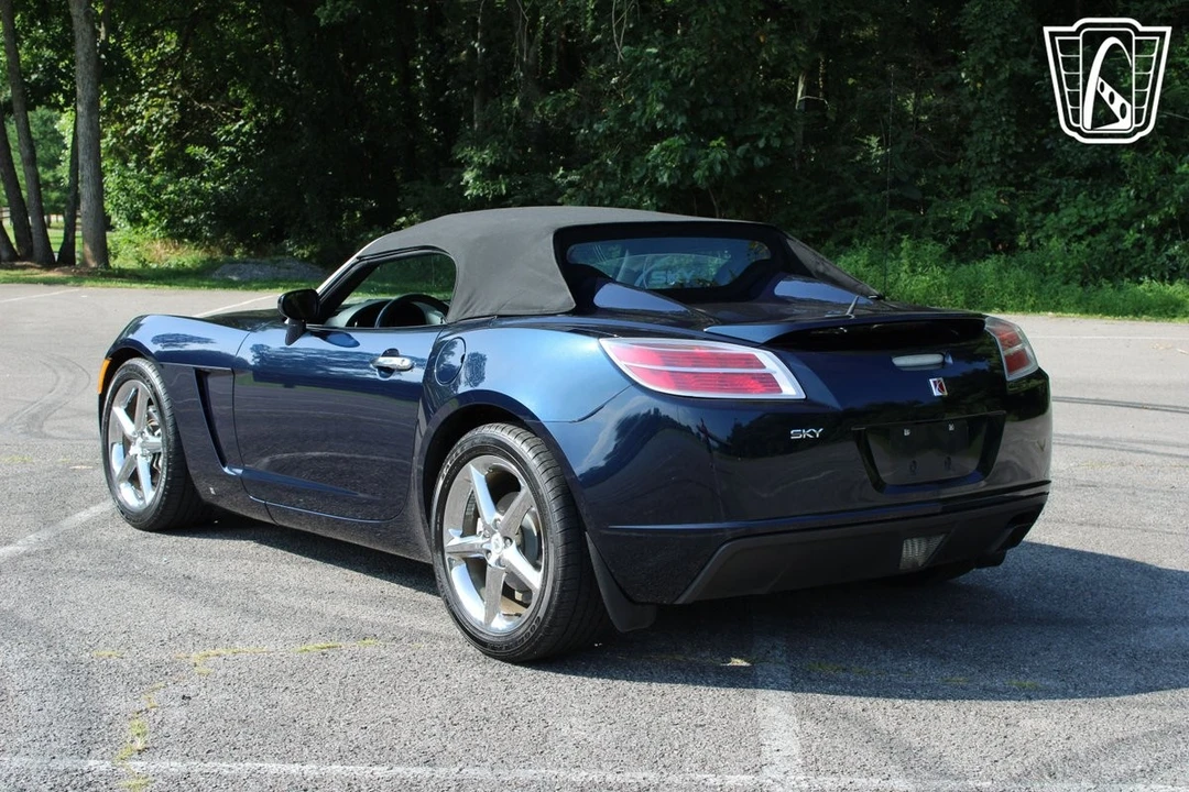 2007 Saturn Sky - Image 11 of 31